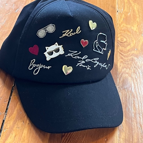 Karl Lagergeld Paris Logo Charm Baseball Cap main image 7